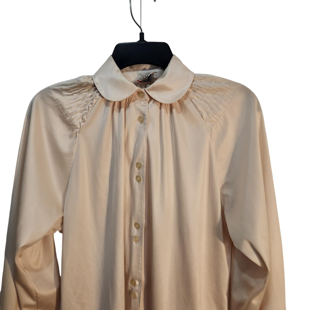 Spiegel Vintage Cream Satin Blouse Smocked Peter Pan‎ Collar Long Sleeve Size S